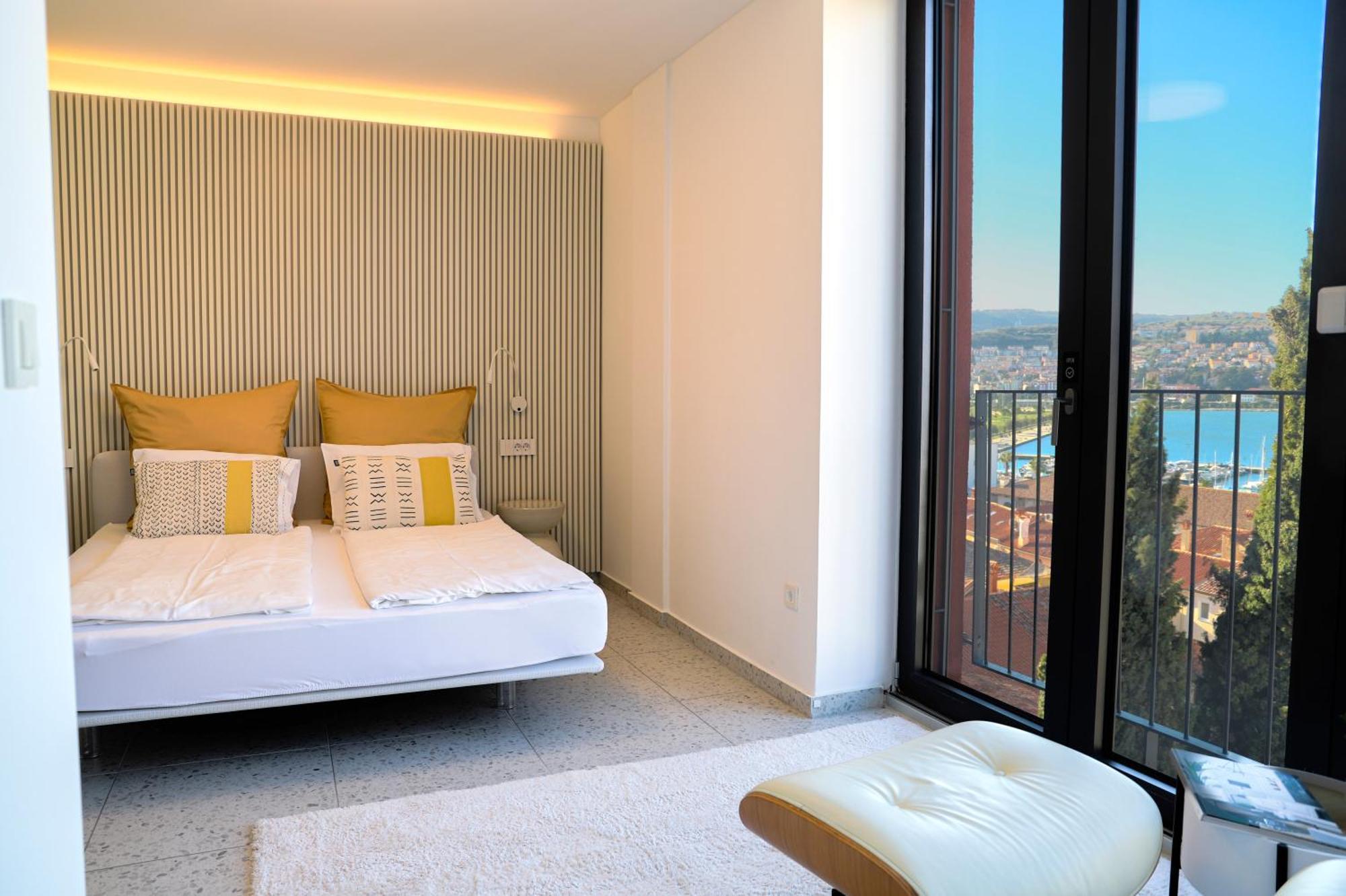 Koper Seaside Residence Exterior photo